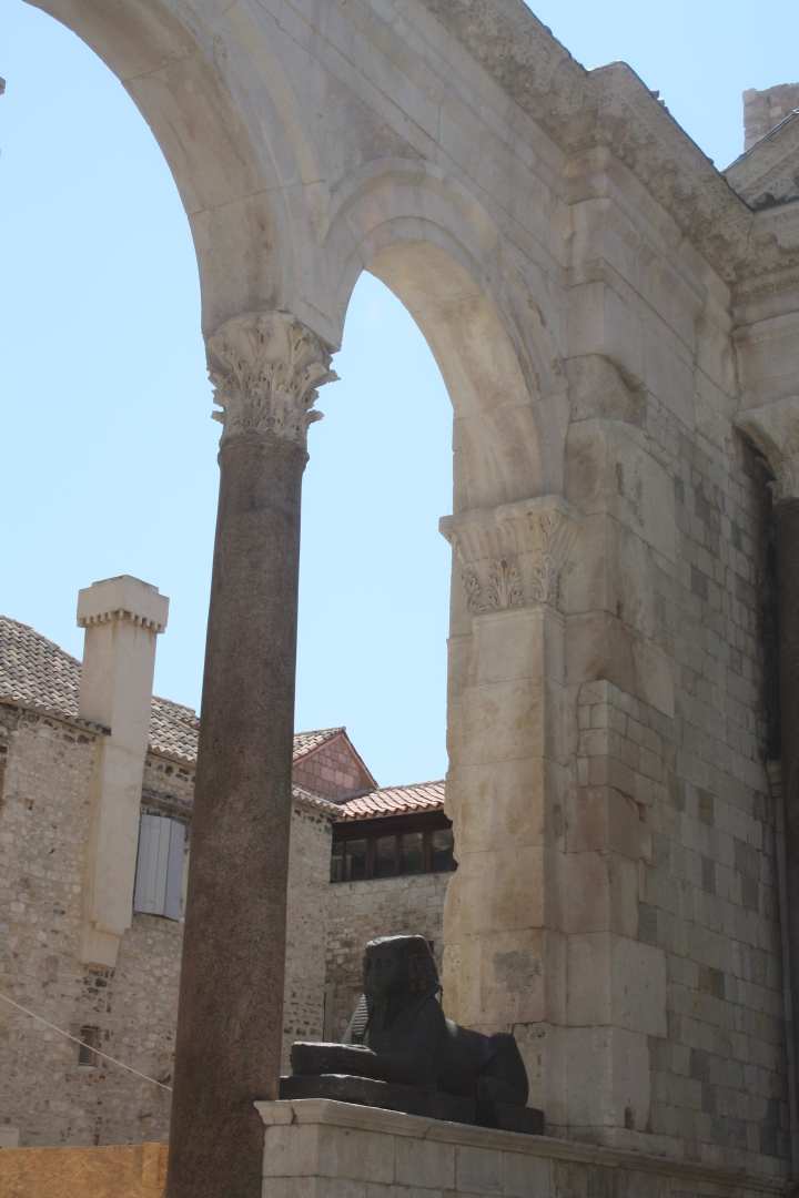 Ruinas mausoleo diocleciano